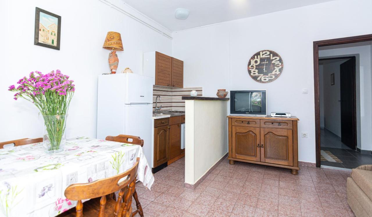 Apartment Plemic Паг Экстерьер фото