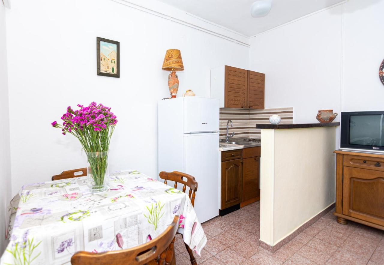Apartment Plemic Паг Экстерьер фото