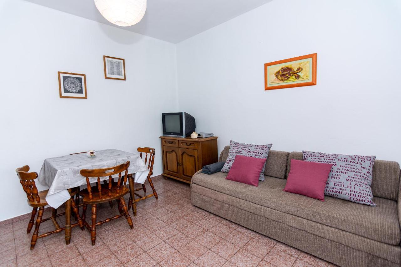 Apartment Plemic Паг Экстерьер фото
