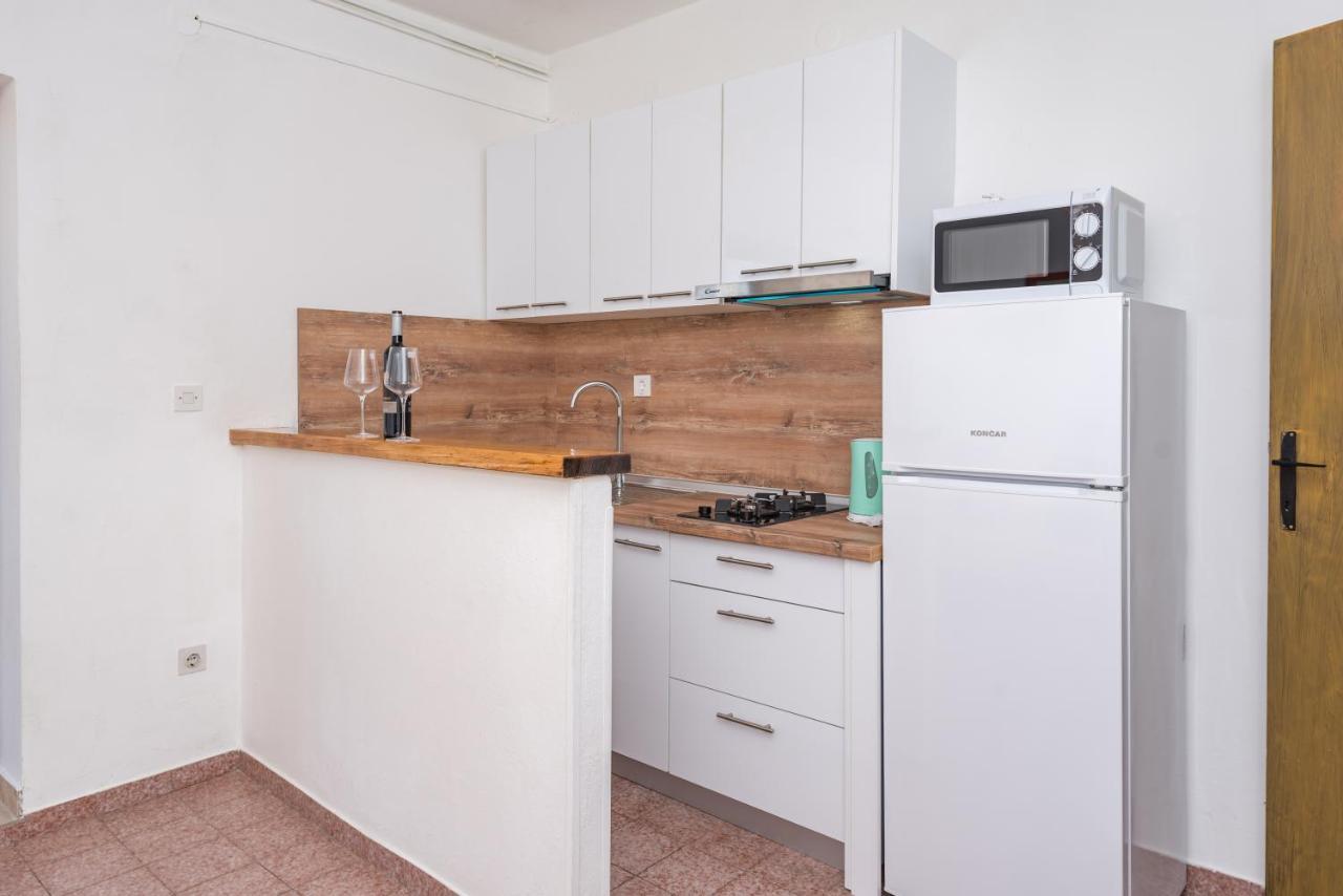 Apartment Plemic Паг Экстерьер фото