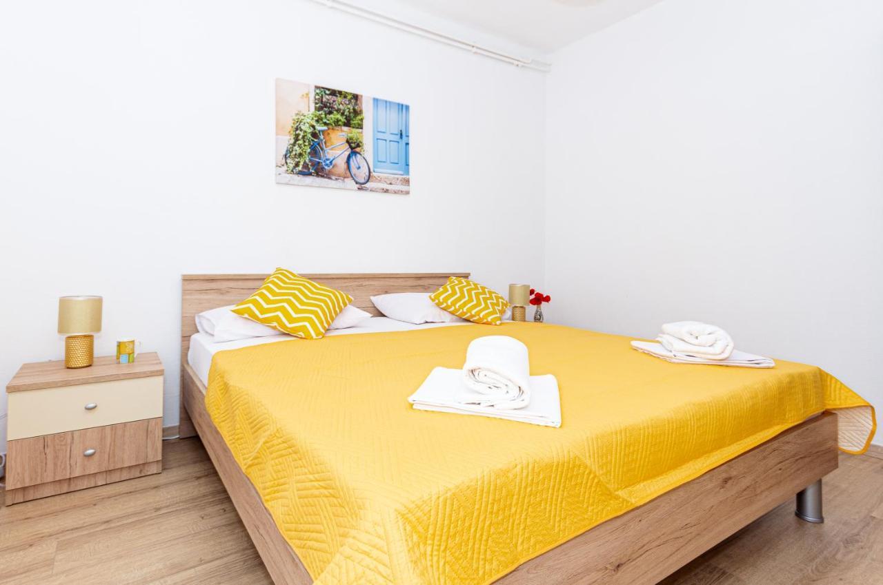 Apartment Plemic Паг Экстерьер фото